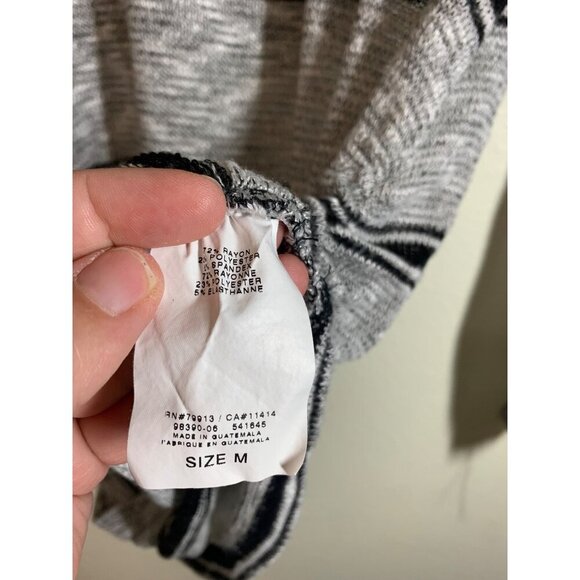 Motherhood Maternity Long Sleeve Knit Top Womens Size Medium Casual Office AE2 - Picture 5 of 5